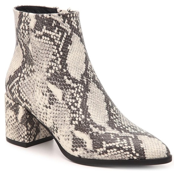 *MADDEN GIRL* Snake Print Dafni Booties Size 6.5 - Picture 1 of 10